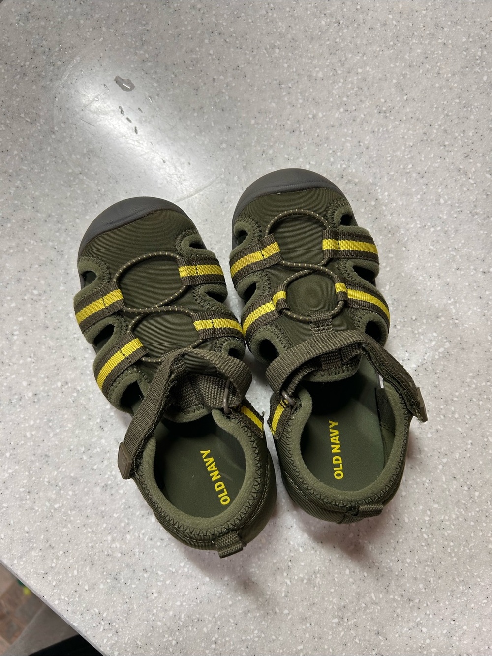 Old Navy Olive Green Sandals with Yellow Stripes - Kids